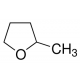 2-Metiltetrahidrofuranas, bevandenis, >=99%, be inhibitorių,